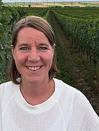 Dr. Annegret Pflugfelder